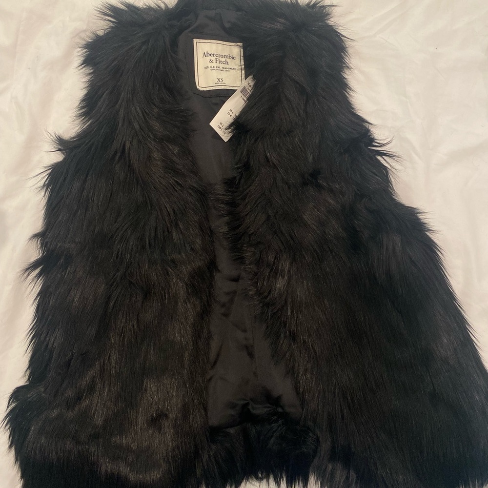 Fur vest - Picture 2 of 5